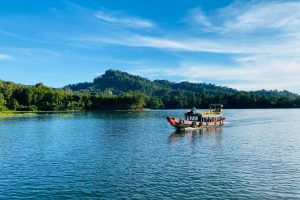 iraj-ishtiak-4hx4Tlg8iiI-unsplash